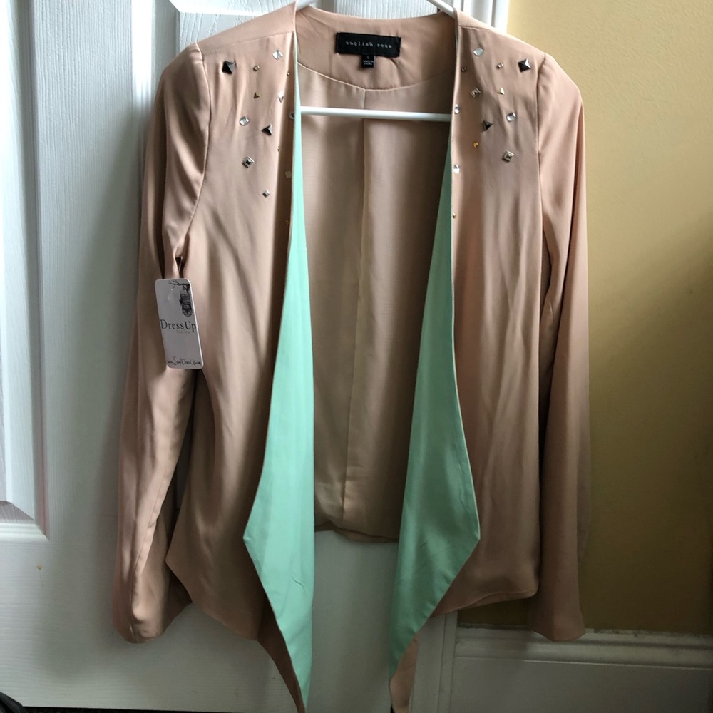 Nude Cardigan with A Pop of Color